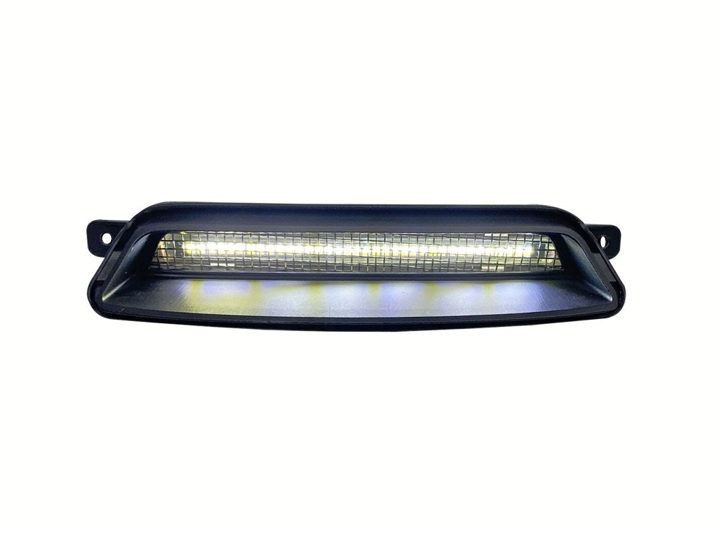 Dynamic LED Black Fairing Vent Insert for Indian Motorcycles – 2019-2023 Indian Chieftain, Chieftain Limited, Chieftain Dark Horse, Chieftain Elite, Roadmaster Dark Horse, 2021-2023 Roadmaster Limited.