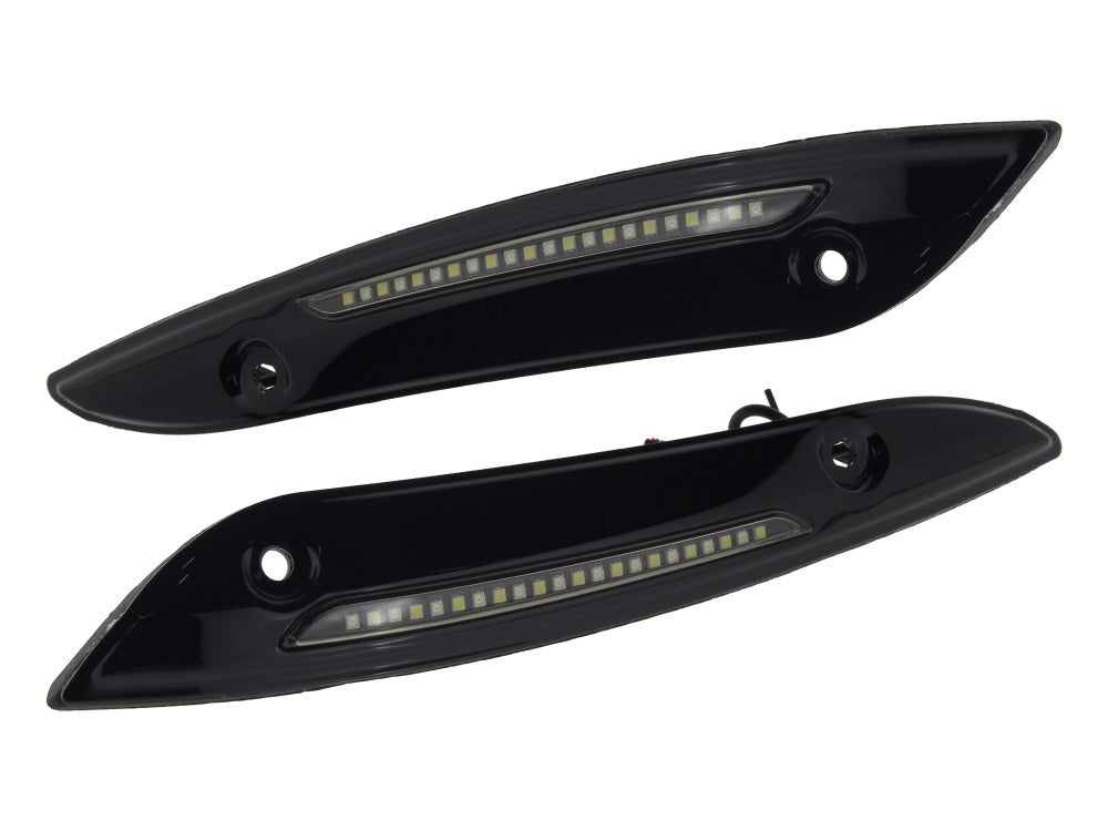 LED Dynamic Windshield Trim – Smoke Lens, Black Housing. With Sequential Amber Turn, White Run. Fits Road Glide 2015-2023