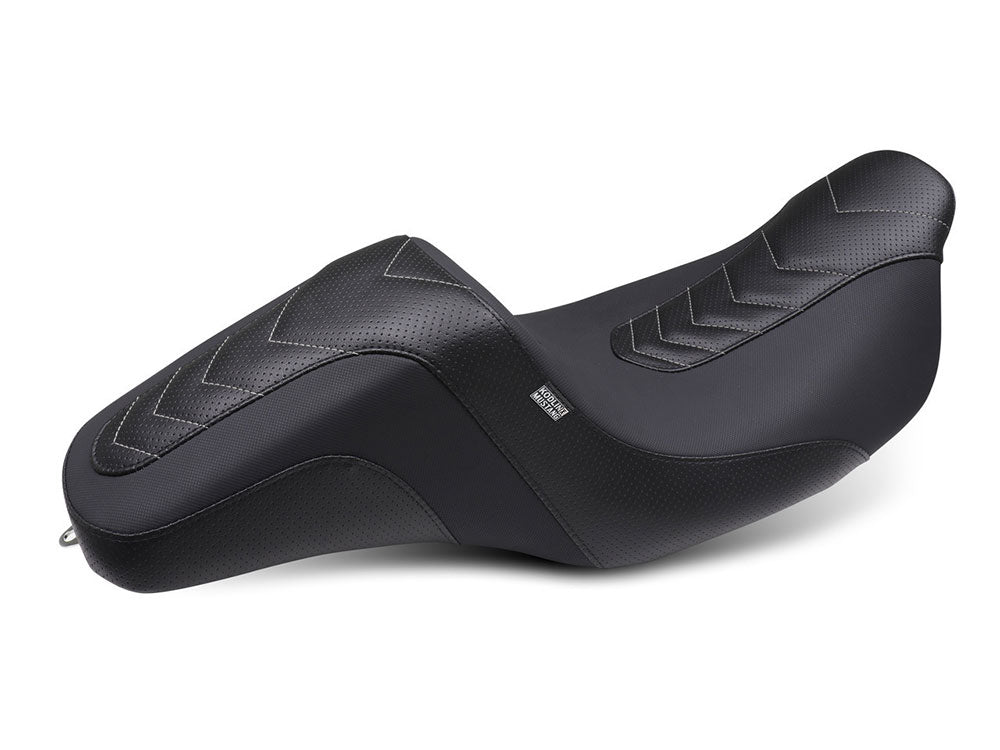 Squareback Signature Series Seat – Black with Gun Metal Thread. Fits Most Touring 2008-2024