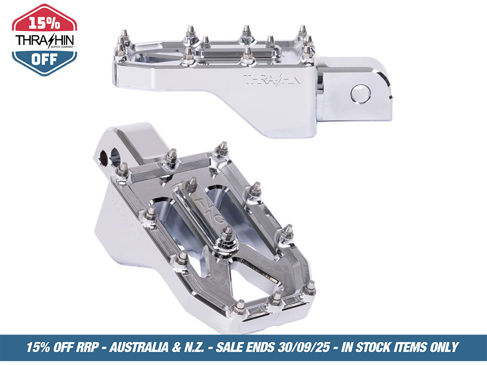 Aggressor Footpegs – Chrome. Fits Softail 2018up Rear Passenger