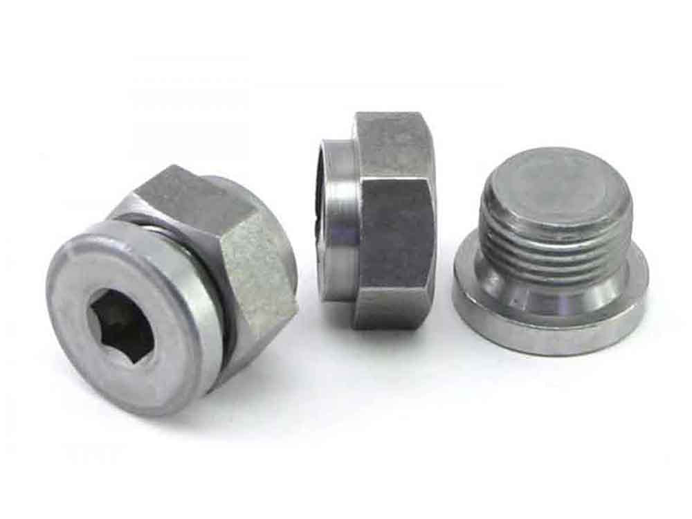 Weld-In Oxygen Sensor Bung – 18mm Straight. Sold Each
