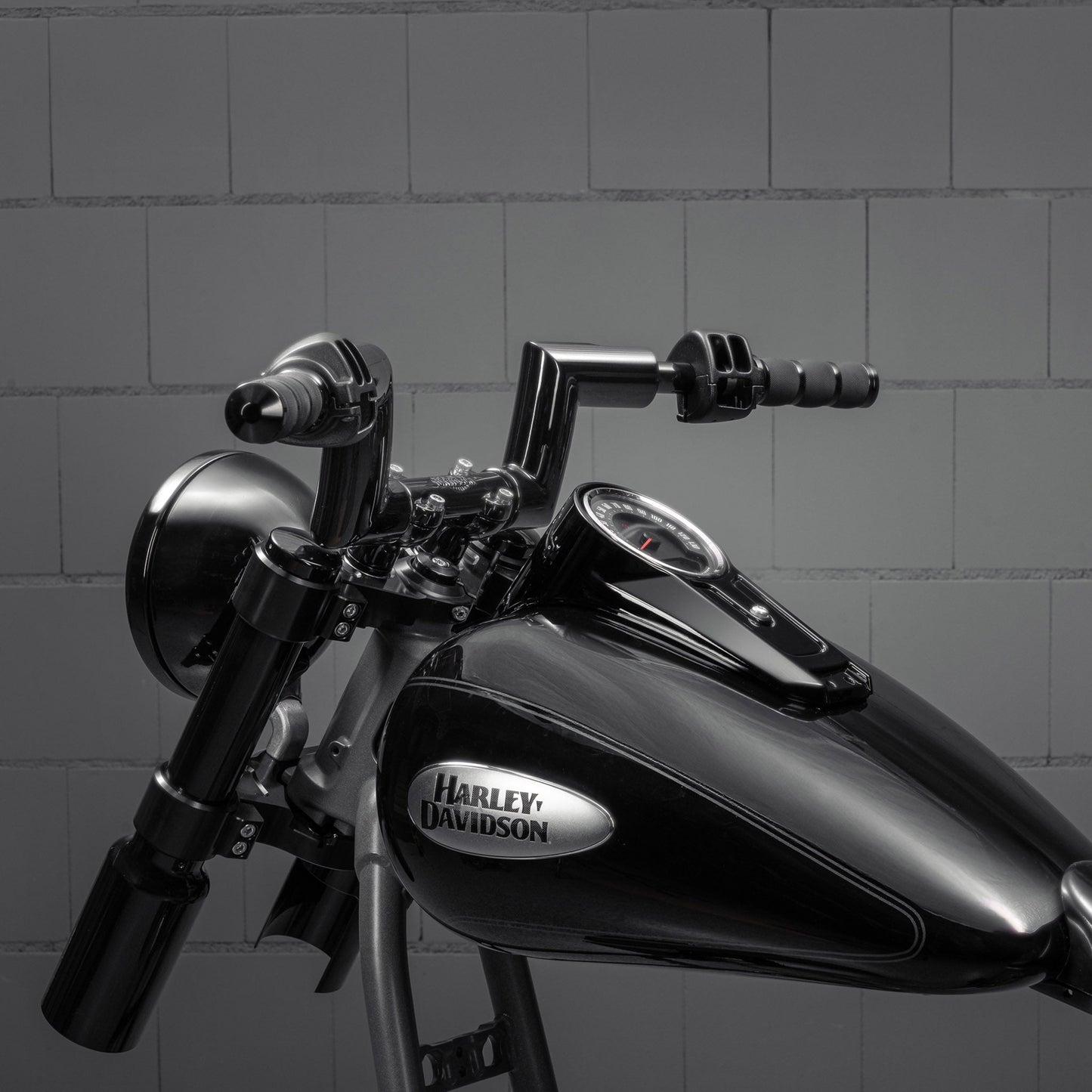 Monarch 2" Fat Bars ? Built for Harleys with 1" Risers