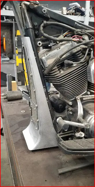 Softail Sport Chin Spoiler quantity