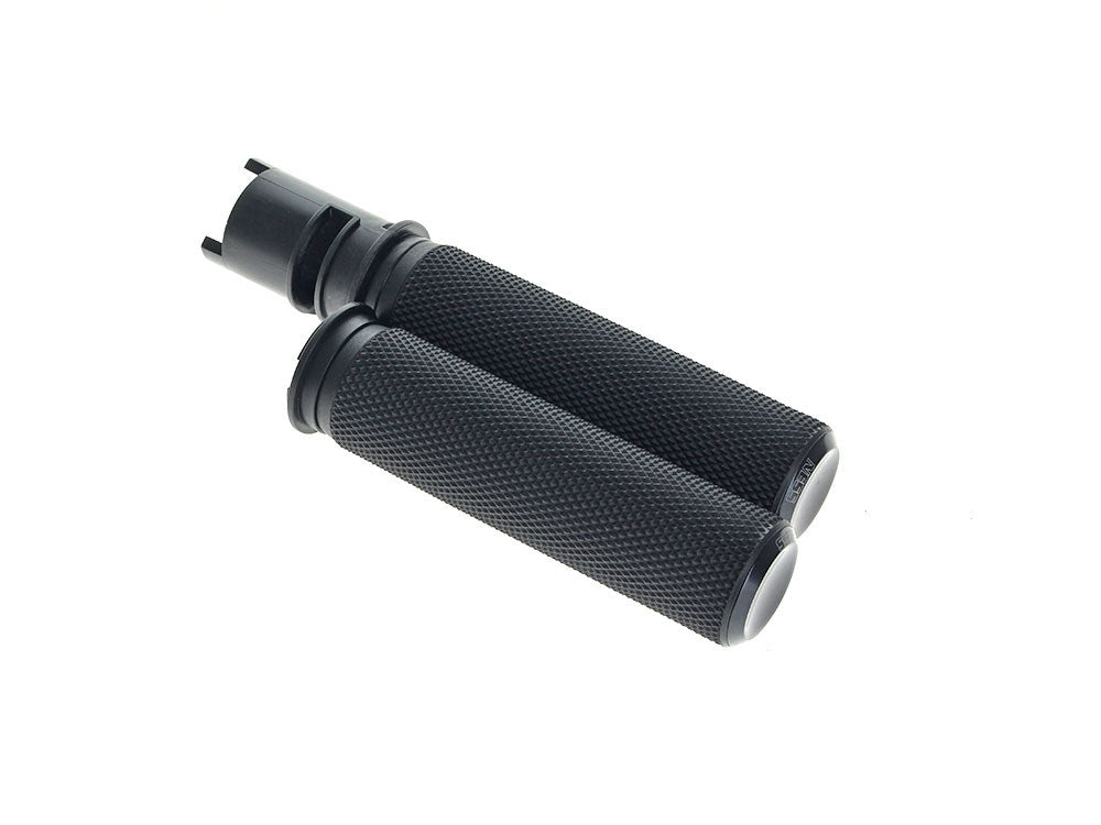 Knurled Fusion Handgrips – Black. Fits CVO Touring 2023up, Street Glide & Road Glide 2024up, Touring 2025up & Softail 2025up