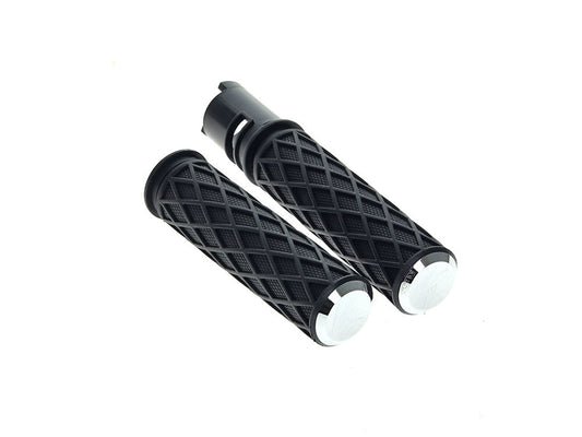 Diamond Handgrips – Chrome. Fits CVO Touring 2023up, Street Glide & Road Glide 2024up, Touring 2025up & Softail 2025up