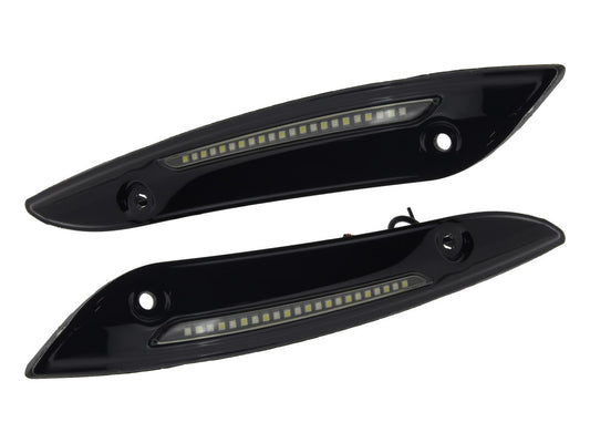 LED Dynamic Windshield Trim – Smoke Lens, Black Housing. With Sequential Amber Turn, White Run. Fits Road Glide 2015up.