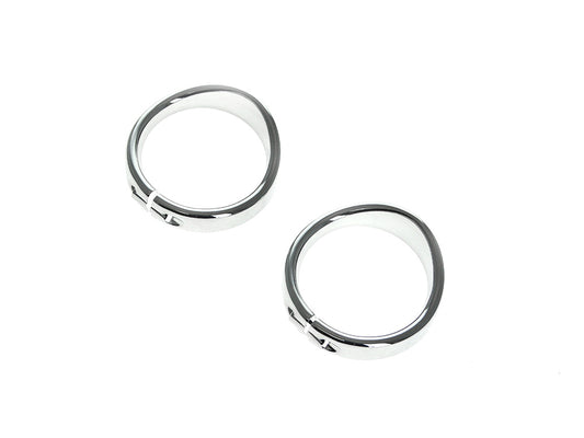 Peaked Visor Style Turn Signal Trim Ring – Chrome. Fits Front on FLSTC Softail 1986-2017, Rear on FLSTC Softail 1994-2017 & Front & Rear on Road King 2014up & Touring 1988-2013 all with Large Flat Lens Turn Signals