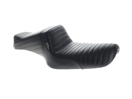 Tailwhip Dual Seat – Pleated. Fits Sportster 1982-2003.