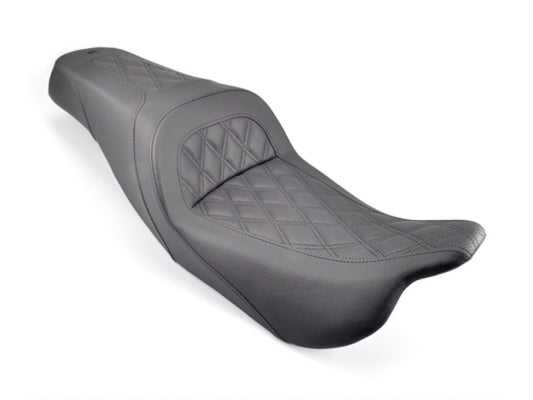 Slim LS Dual Seat with Black Double Diamond Lattice Stitch. Fits Touring 2008up.