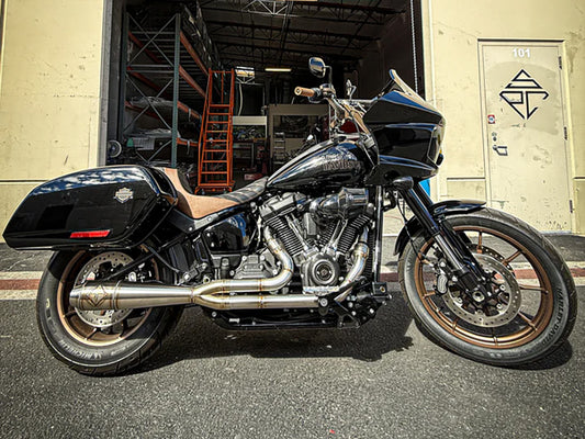 2-into-1 Elsinore Mid Length Exhaust With ProFlo Headers – Stainless Steel. Fits Softail 2018up Non-240 Rear Tyre Models
