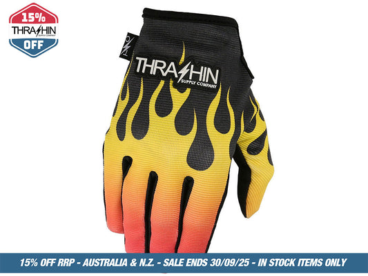 Hot Rode Flame Stealth Gloves – Size Small.