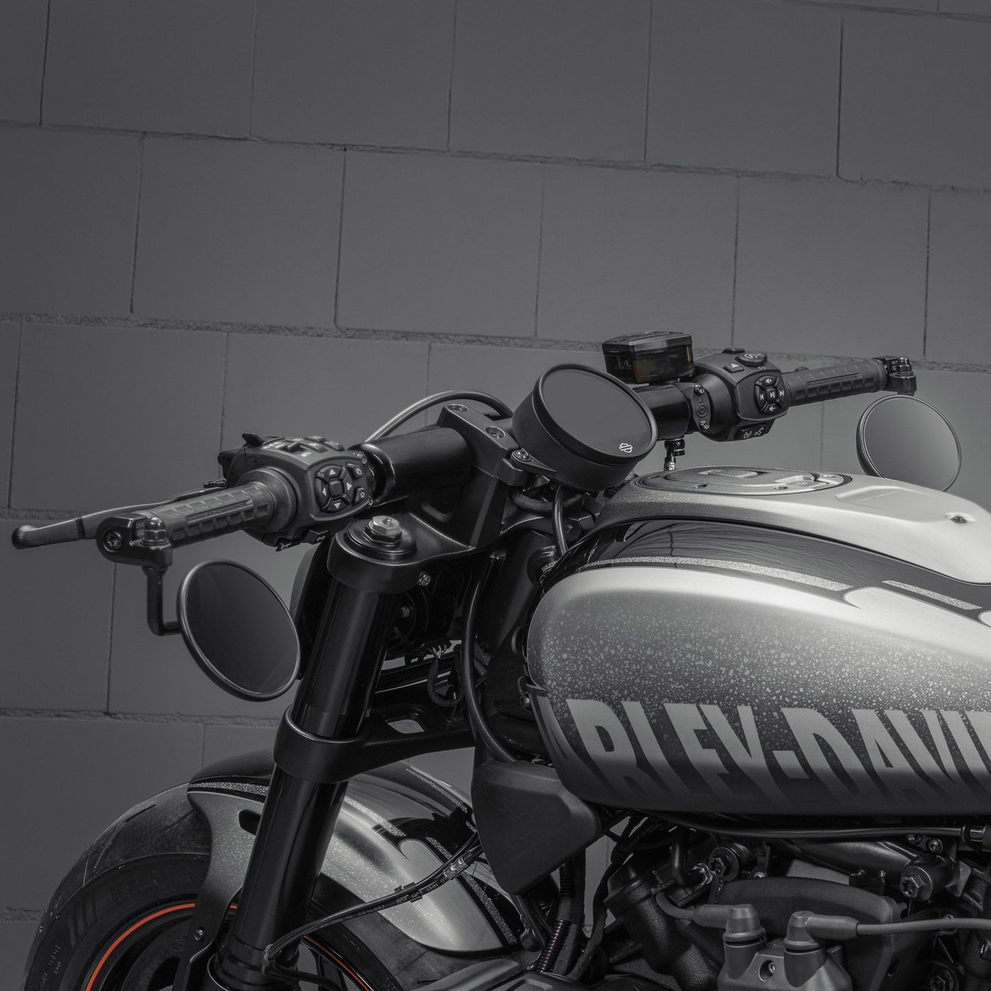 Sportster S And Nightster 2" Drag Bars