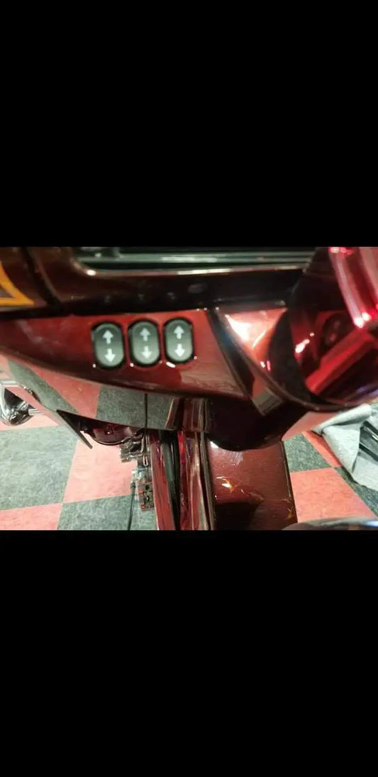 Road Glide/Street Glide Nacelle Air Ride Rocker Switches 2014-2022 quantity