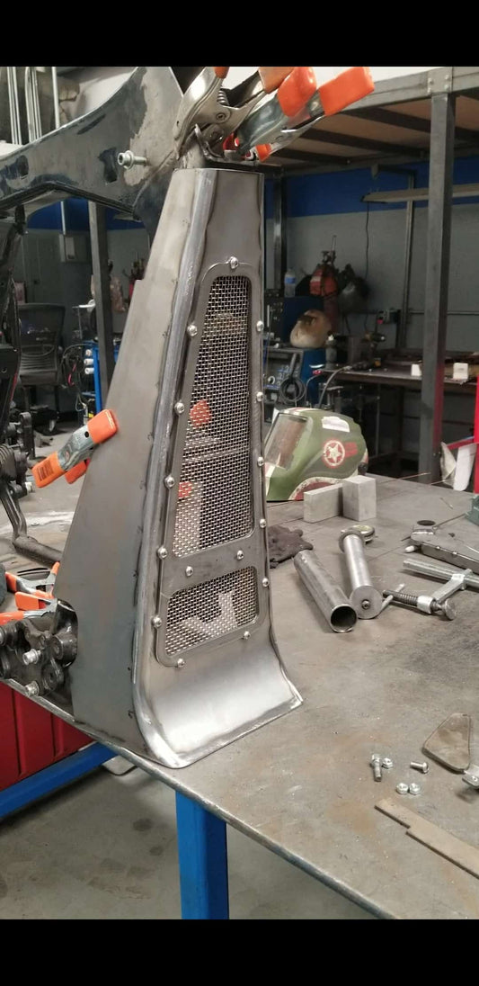 Touring Sport Chin Spoiler quantity
